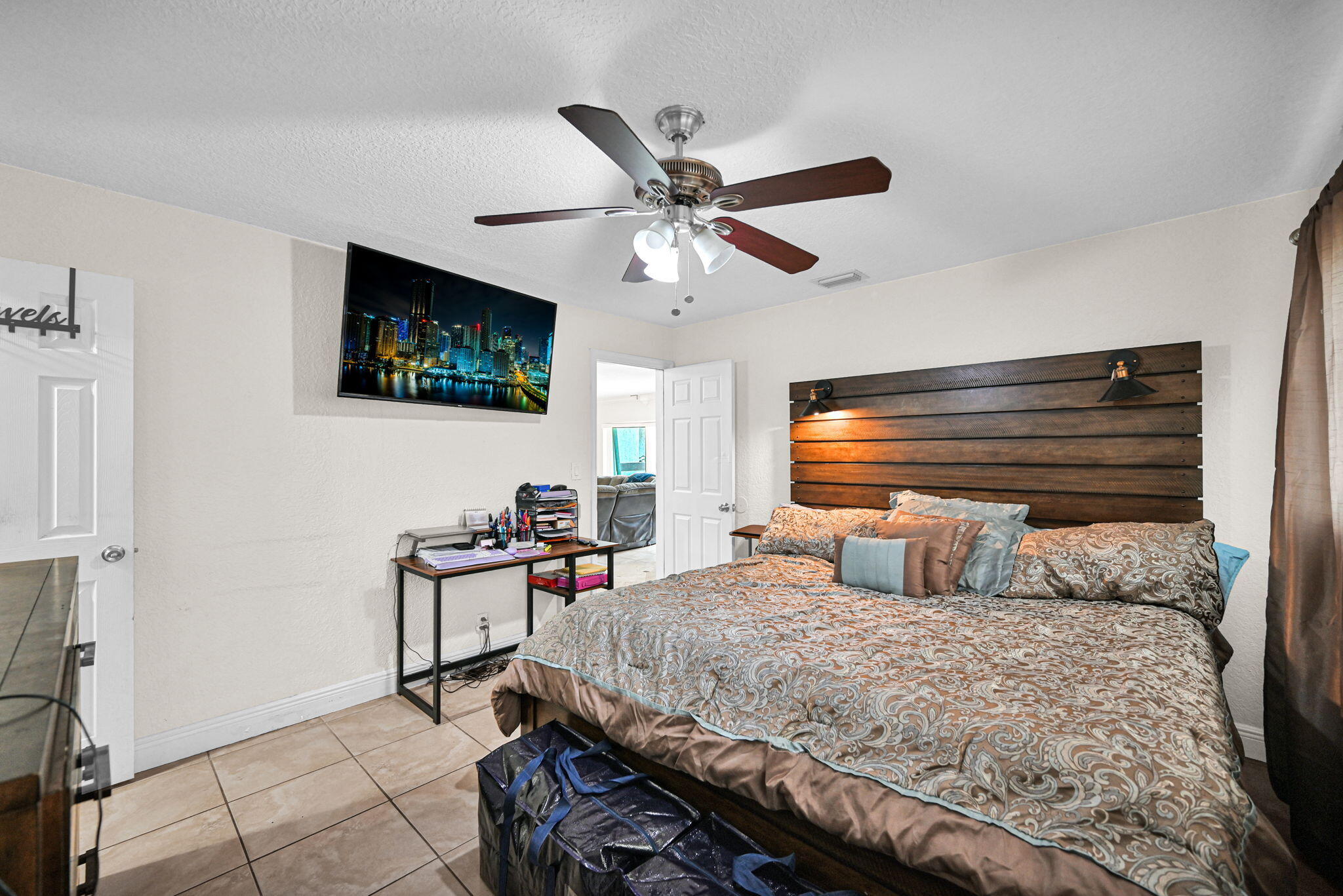 LAUDERDALE LAKES NORTHGATE SEC 6 - Residential