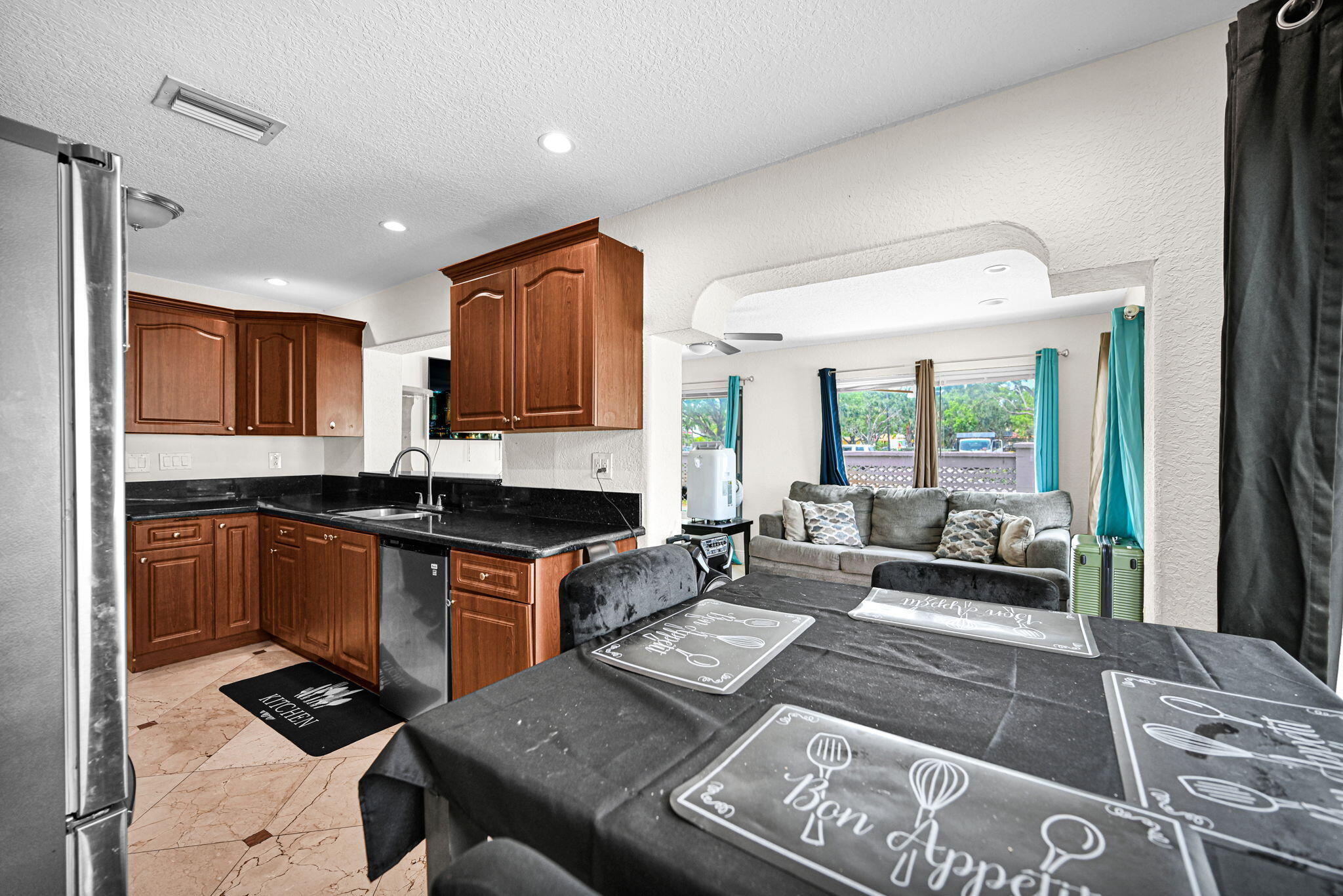 LAUDERDALE LAKES NORTHGATE SEC 6 - Residential