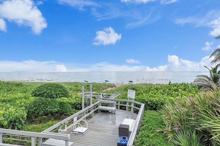 YACHT & RACQUET CLUB OF BOCA RATON CONDO - Residential Lease