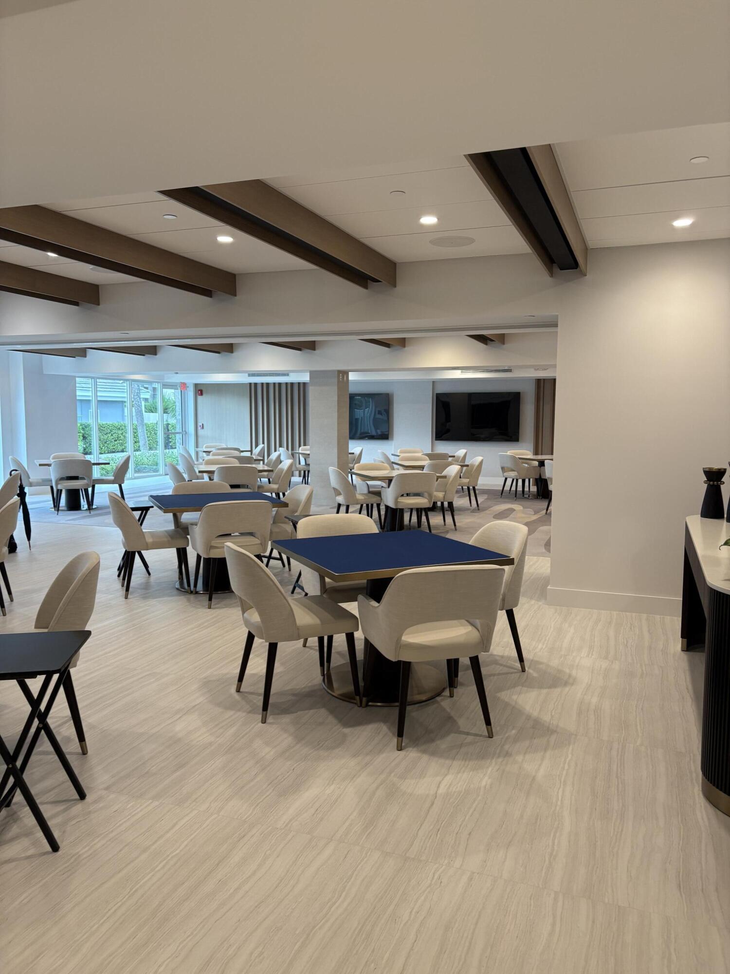 YACHT & RACQUET CLUB OF BOCA RATON CONDO - Residential Lease