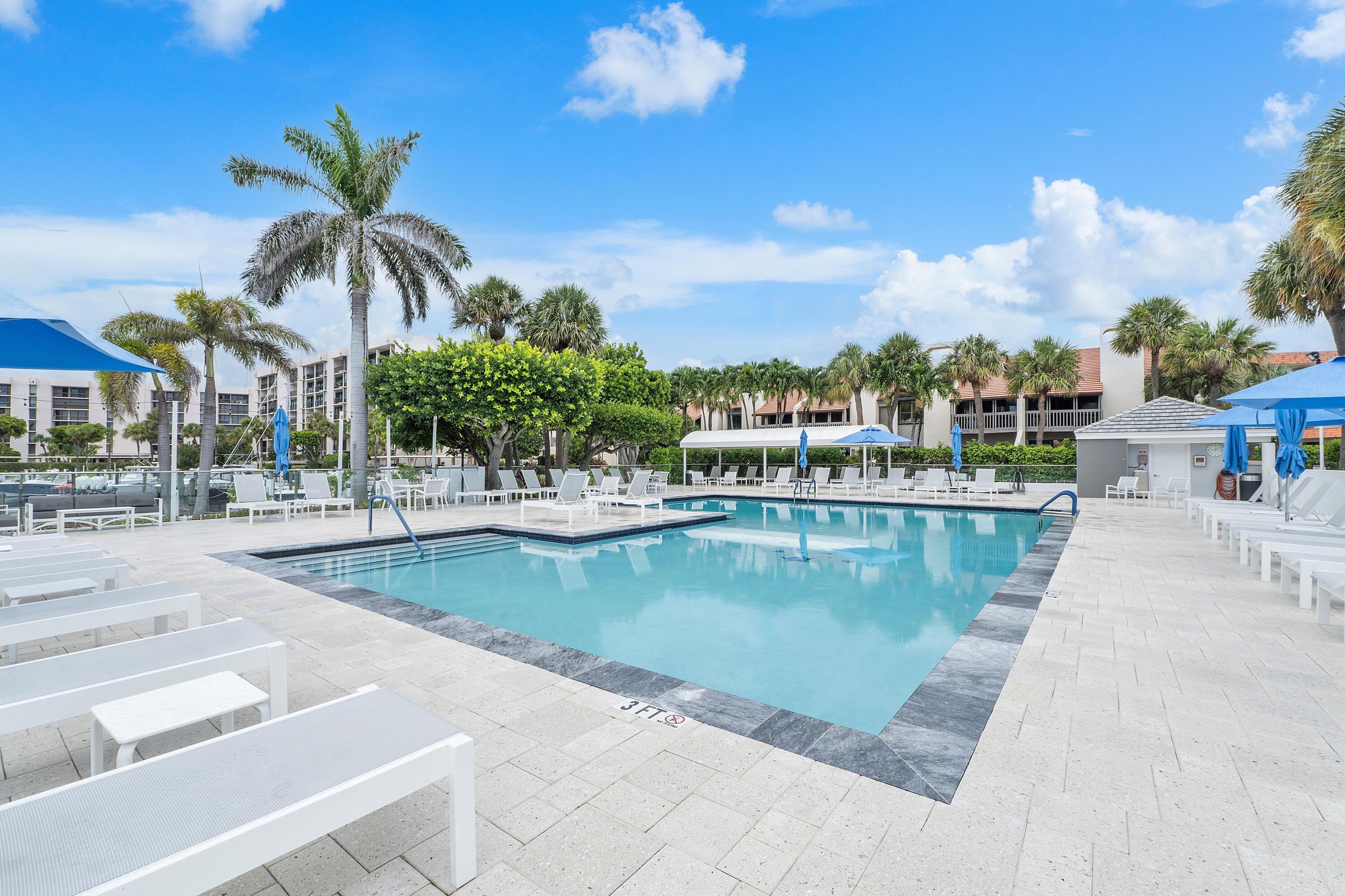 YACHT & RACQUET CLUB OF BOCA RATON CONDO - Residential Lease