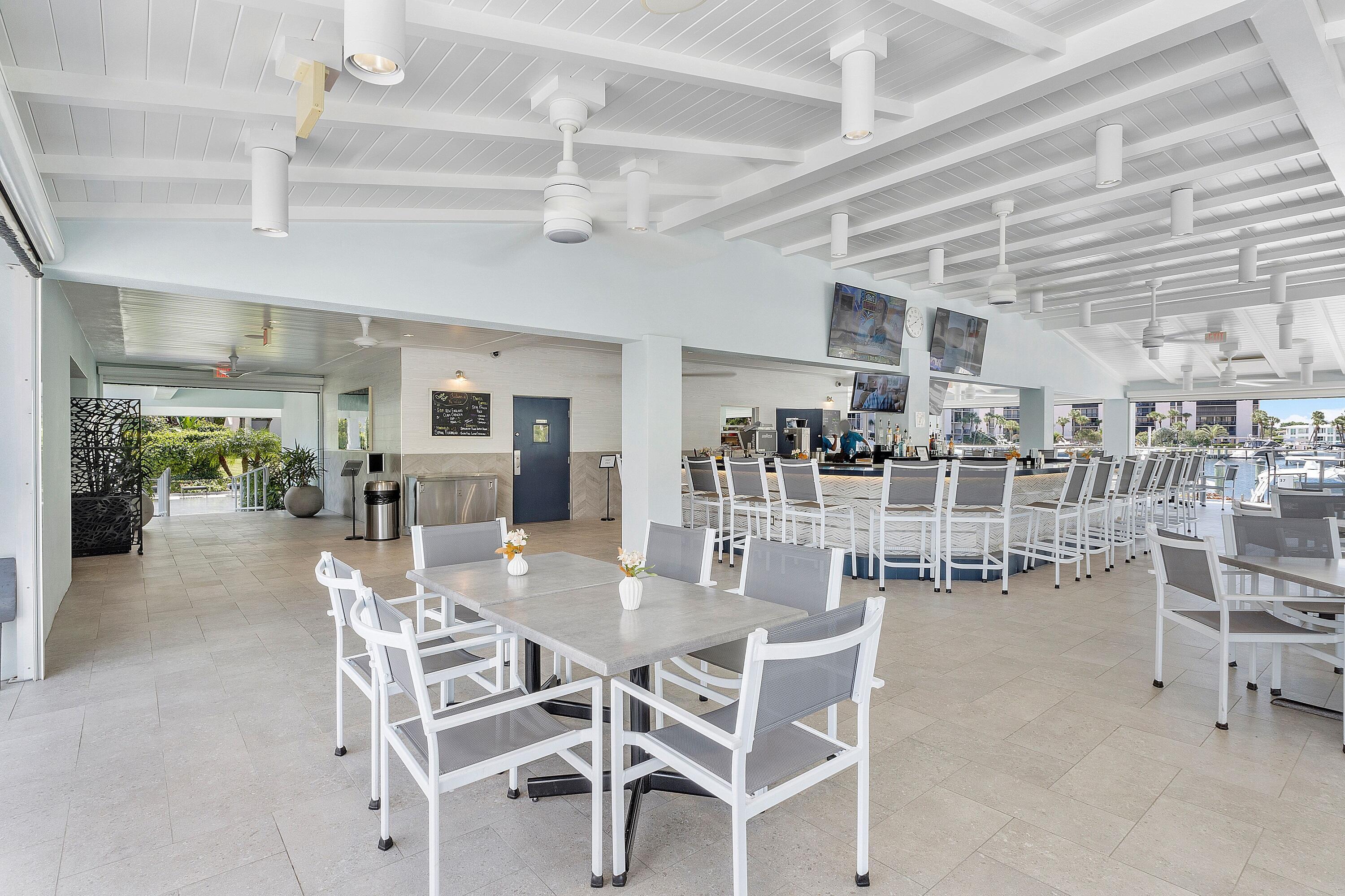 YACHT & RACQUET CLUB OF BOCA RATON CONDO - Residential Lease
