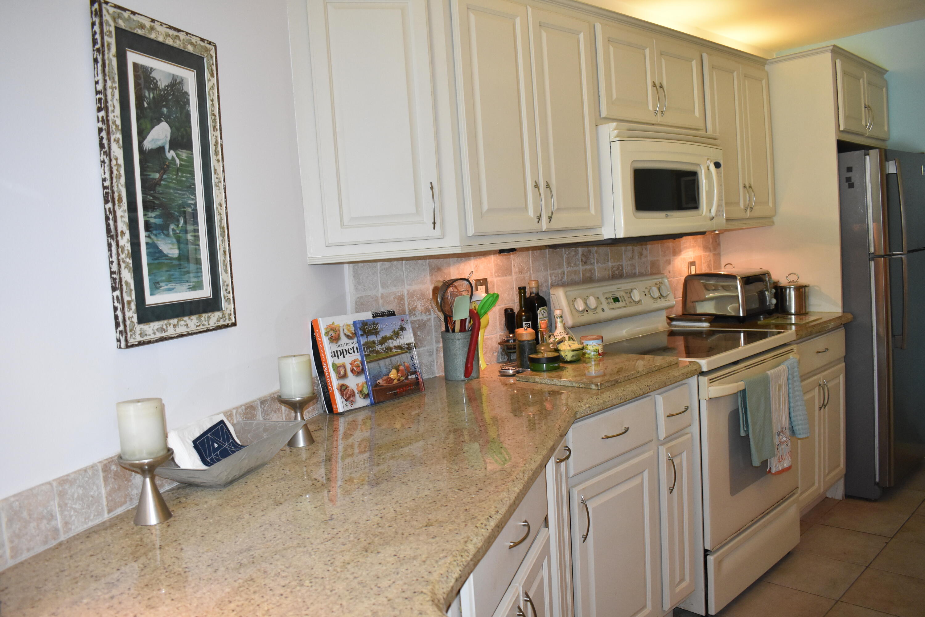 RIVER REACH CONDOMINIUM III - Residential
