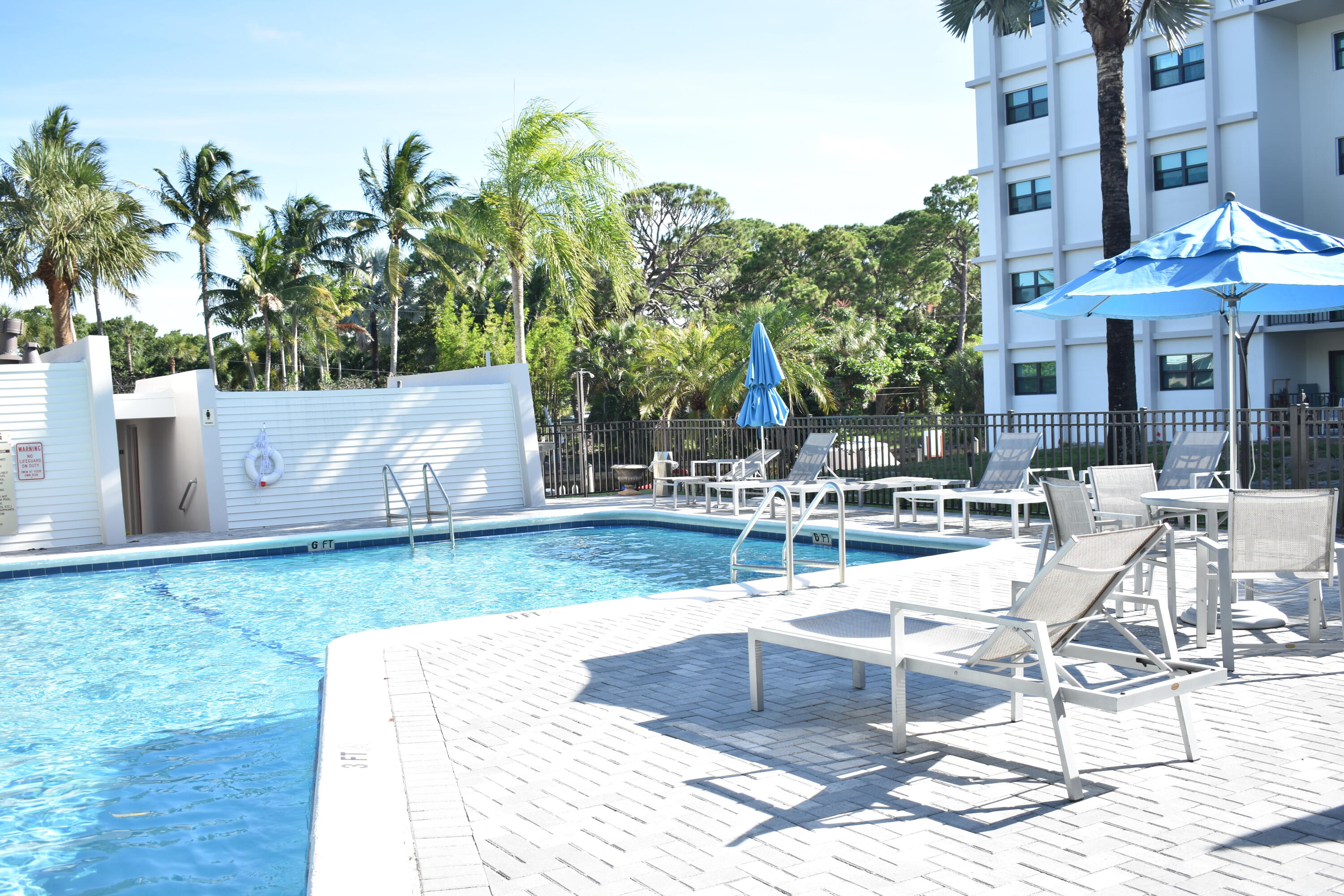 RIVER REACH CONDOMINIUM III - Residential