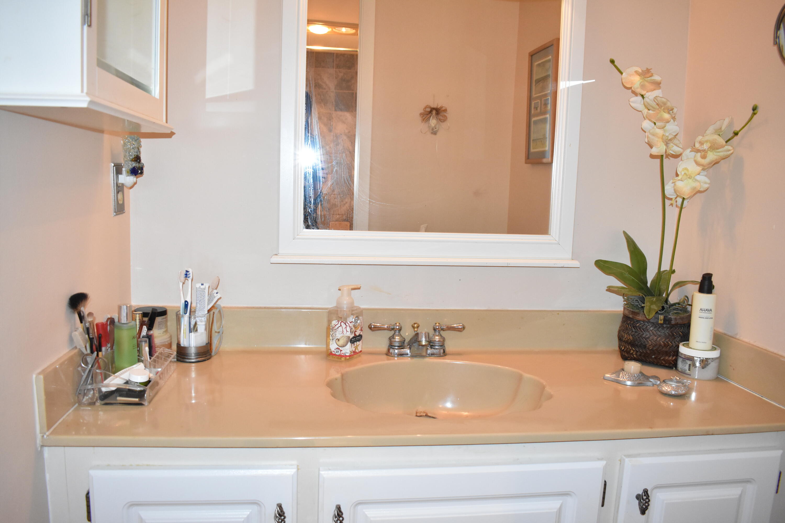 RIVER REACH CONDOMINIUM III - Residential