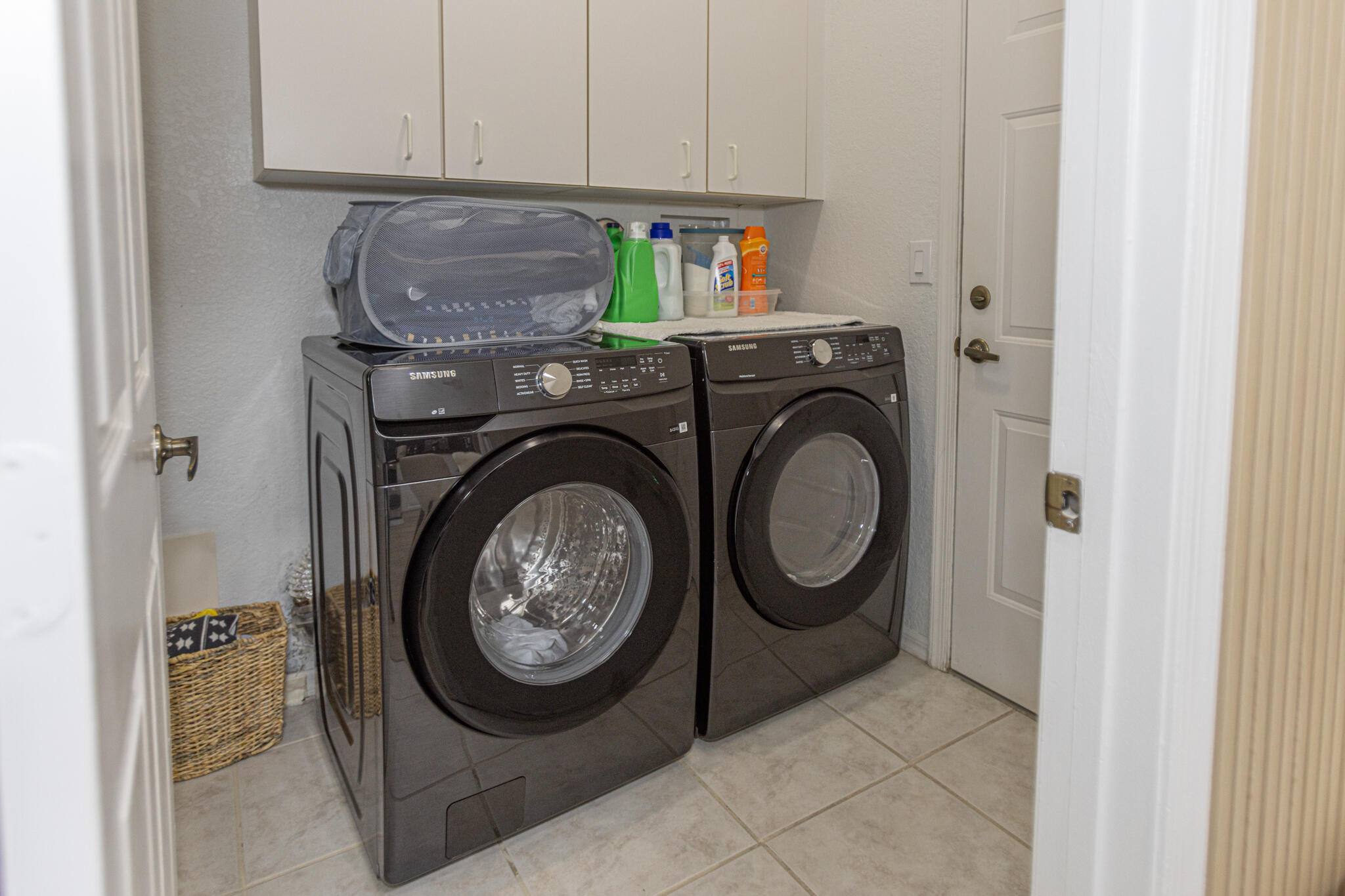 PEMBROKE ISLES 1 - Residential