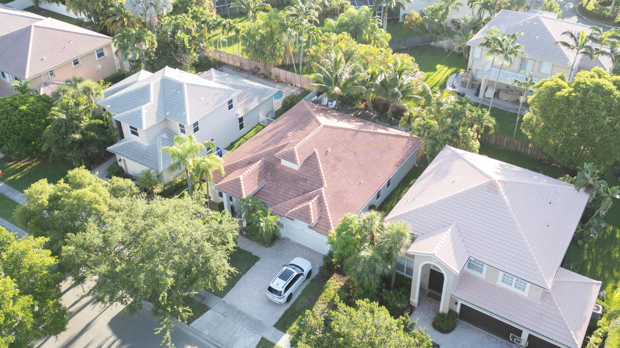 PEMBROKE ISLES 1 - Residential