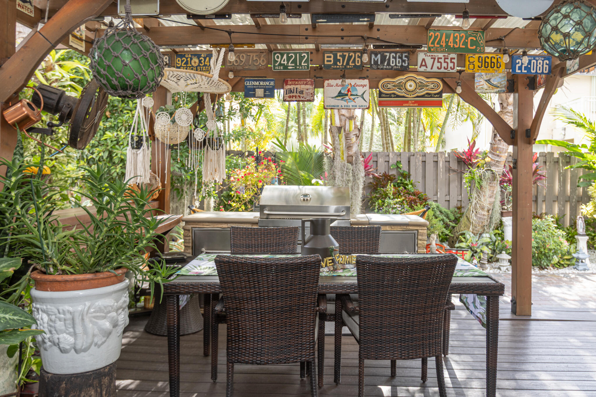 PEMBROKE ISLES 1 - Residential