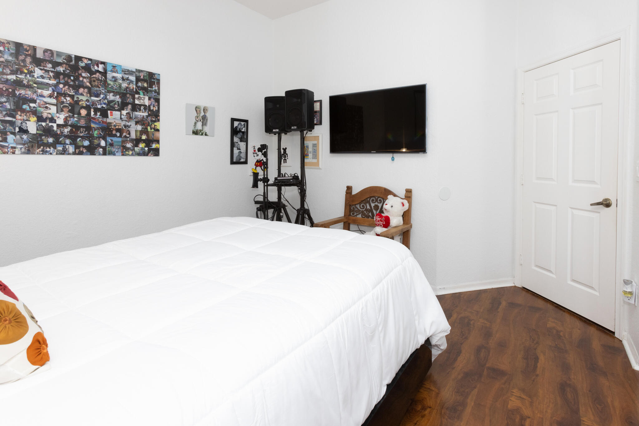 PEMBROKE ISLES 1 - Residential