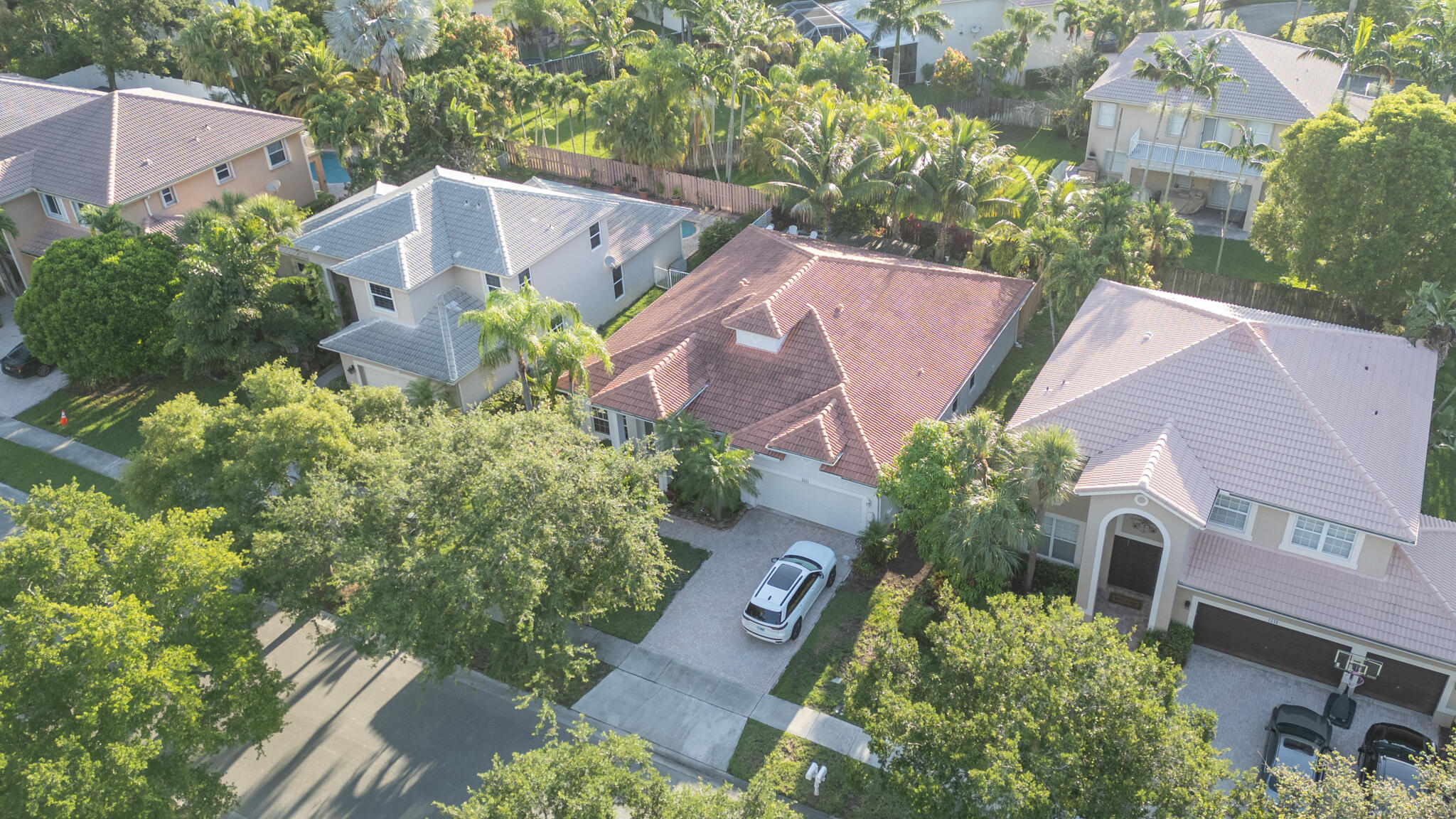 PEMBROKE ISLES 1 - Residential