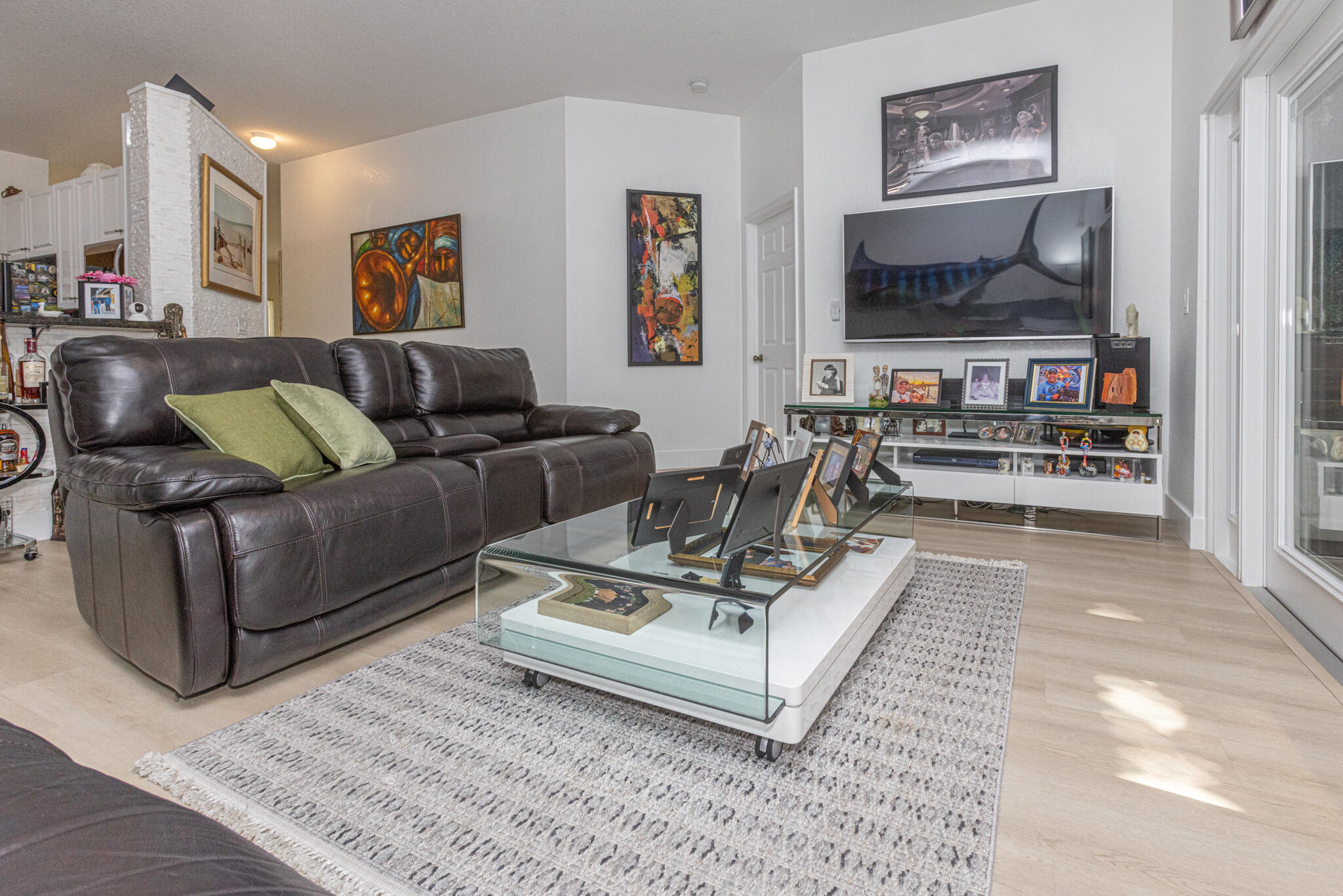 PEMBROKE ISLES 1 - Residential