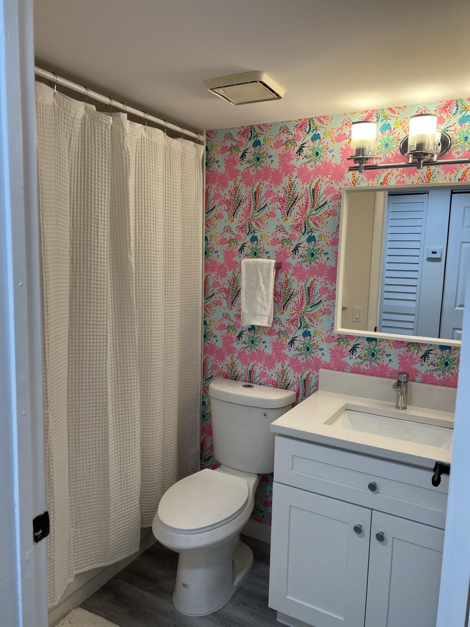 WATERSIDE VILLAGE OF PALM BEACH CONDO - Residential Lease