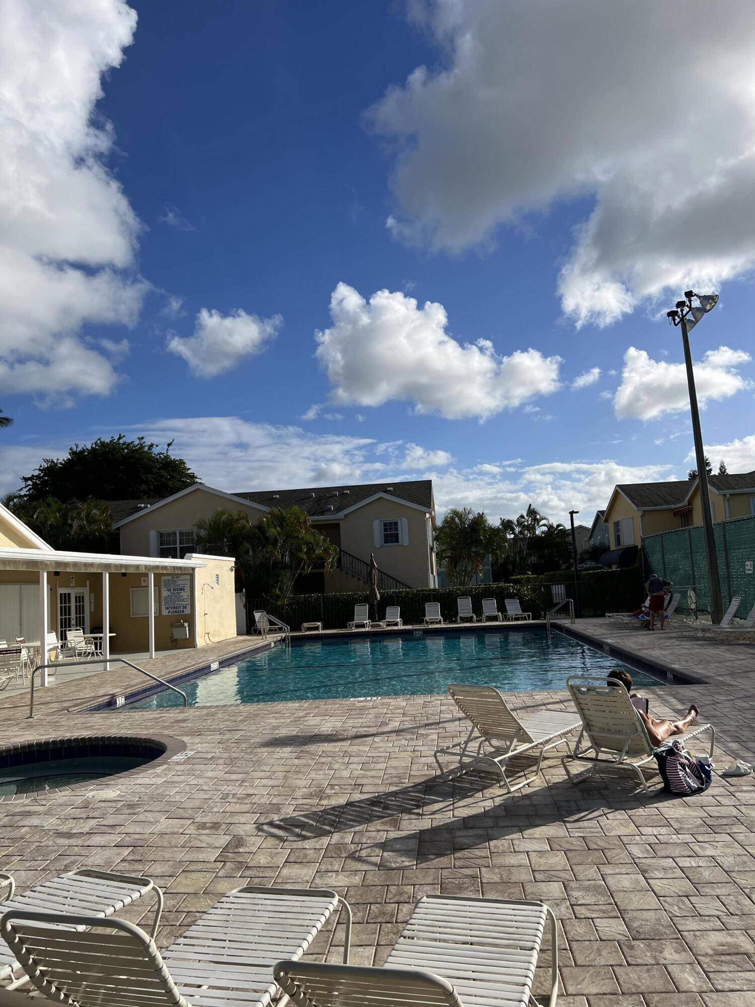 WATERSIDE VILLAGE OF PALM BEACH CONDO - Residential Lease