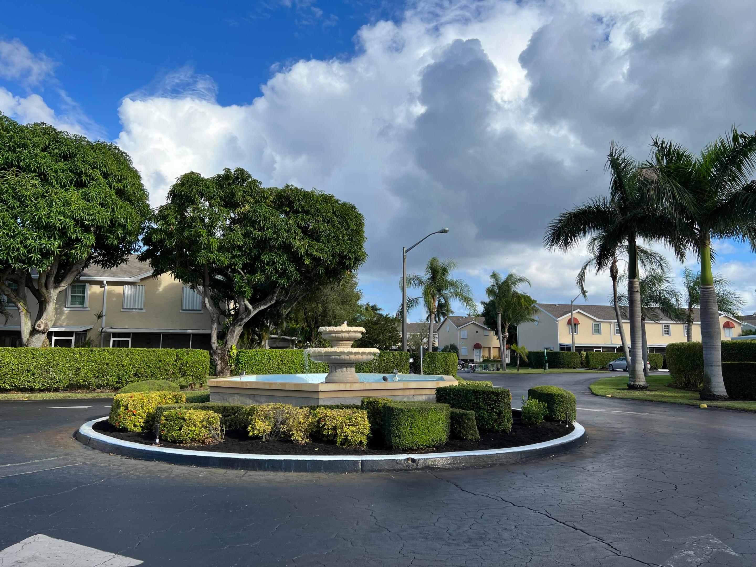 WATERSIDE VILLAGE OF PALM BEACH CONDO - Residential Lease