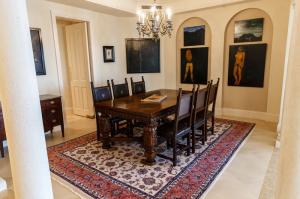 ONE WATERMARK PLACE OF THE PALM BEACHES - Residential