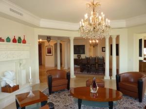 ONE WATERMARK PLACE OF THE PALM BEACHES - Residential