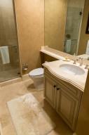 ONE WATERMARK PLACE OF THE PALM BEACHES - Residential