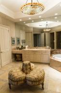 ONE WATERMARK PLACE OF THE PALM BEACHES - Residential