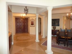 ONE WATERMARK PLACE OF THE PALM BEACHES - Residential