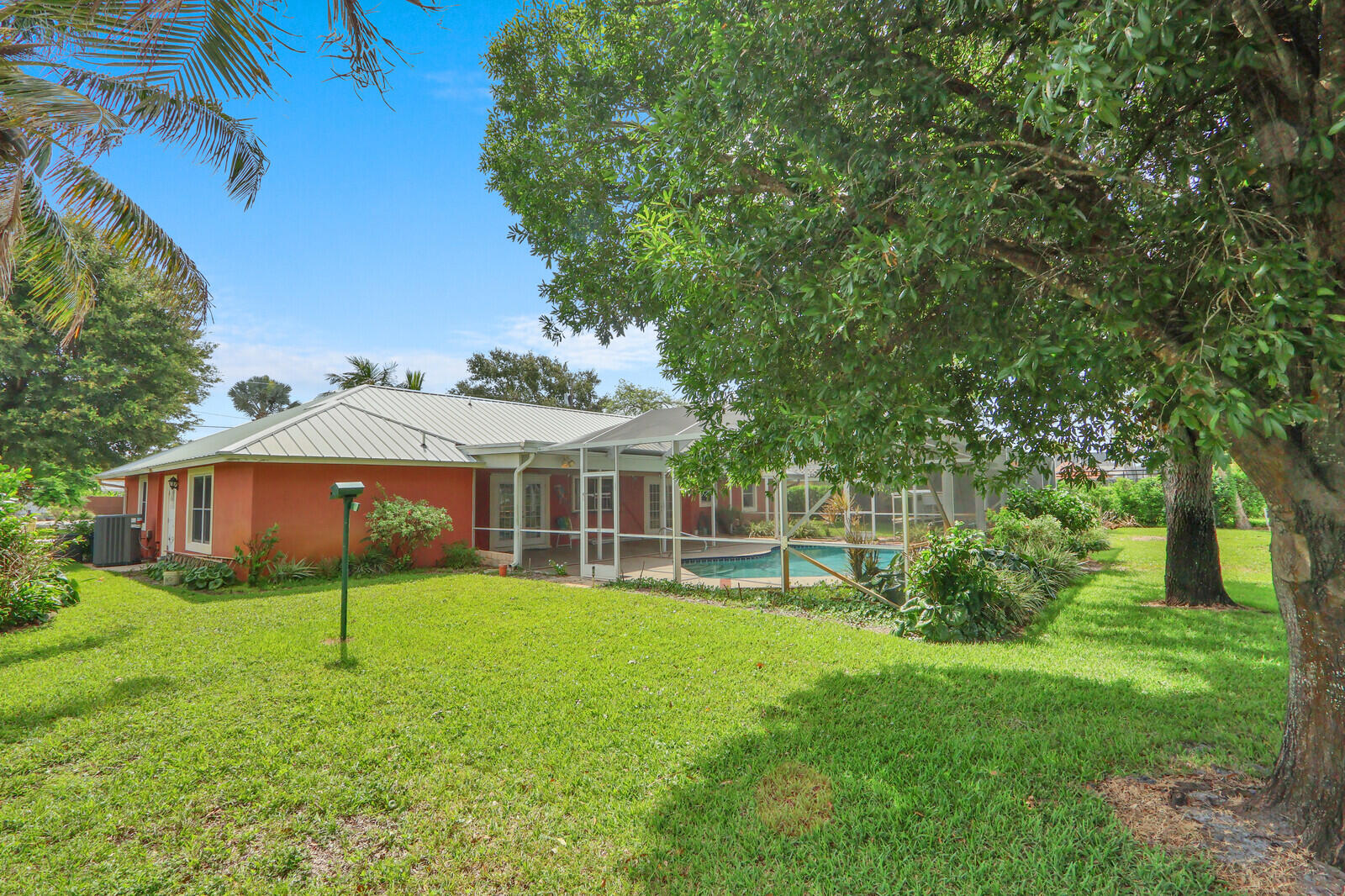 TEQUESTA - Residential
