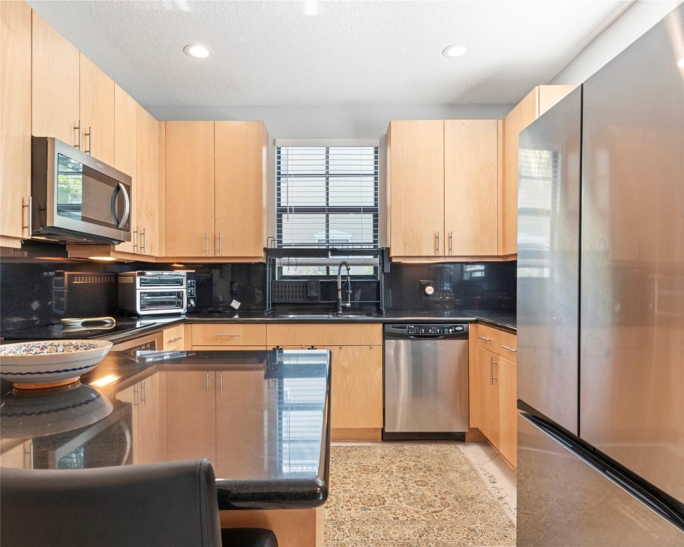Gramercy Square - Residential