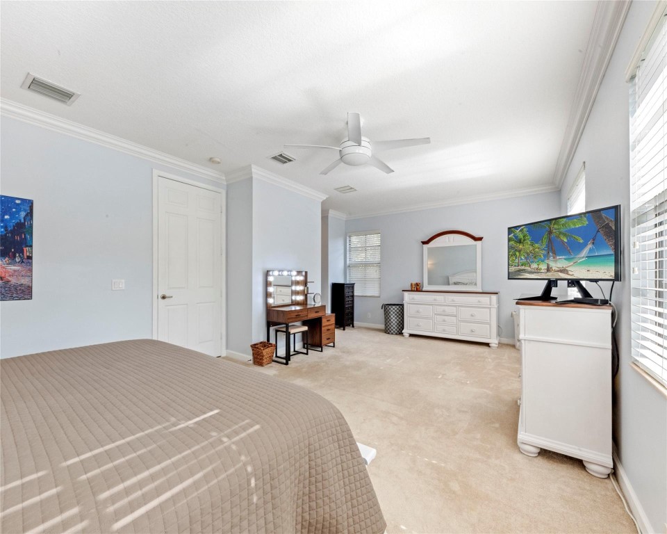 Gramercy Square - Residential