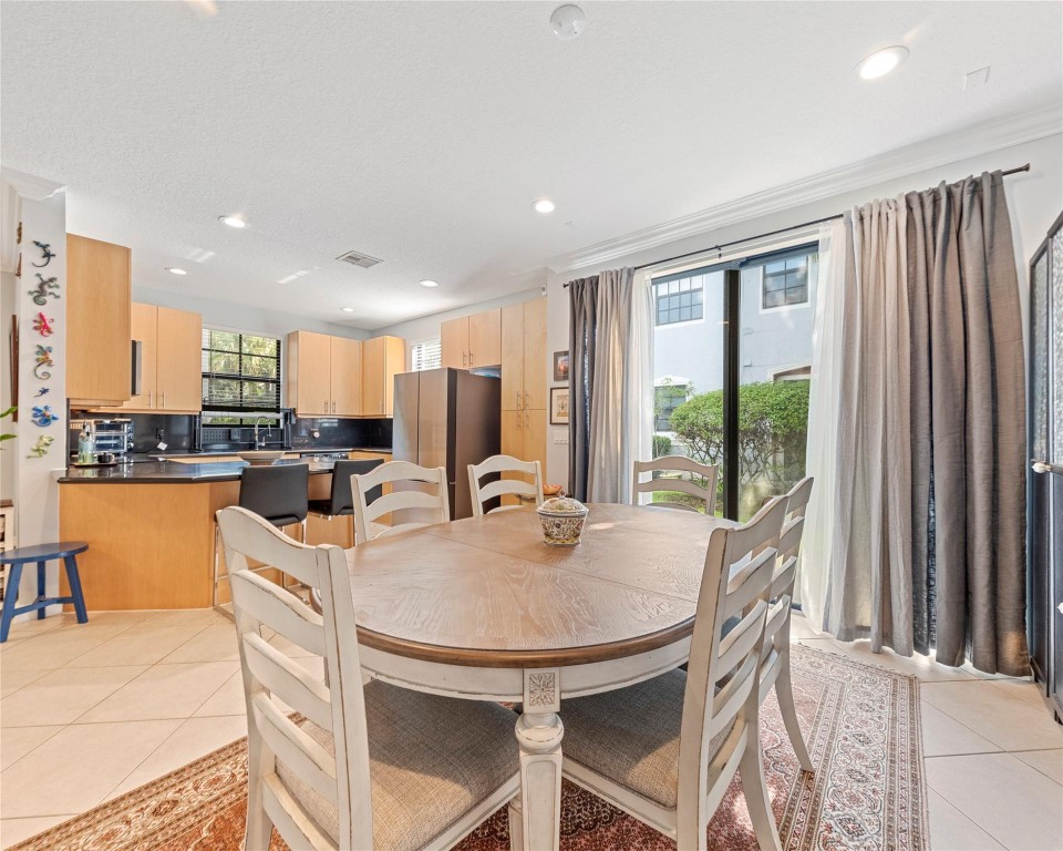 Gramercy Square - Residential