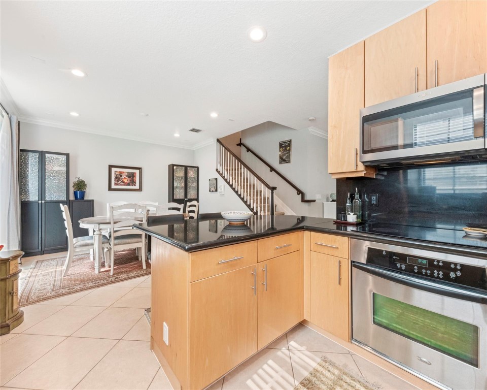 Gramercy Square - Residential