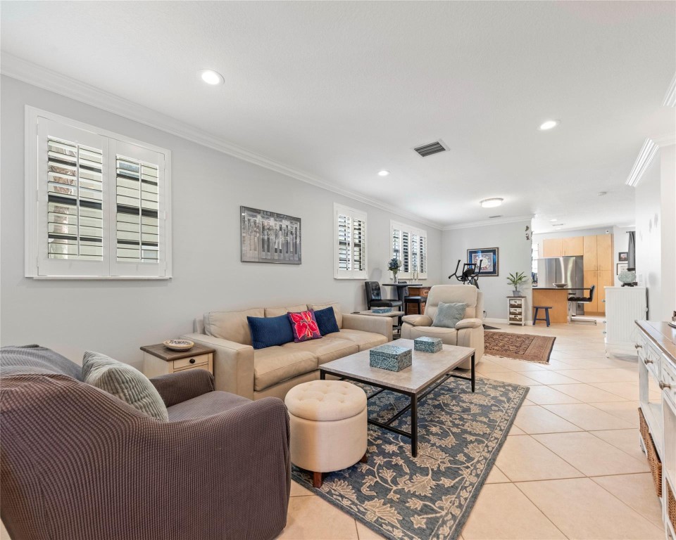 Gramercy Square - Residential