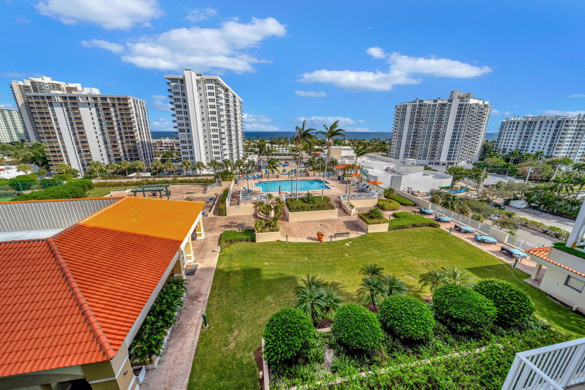 TIDES AT BRIDGESIDE SQUARE - Residential Lease