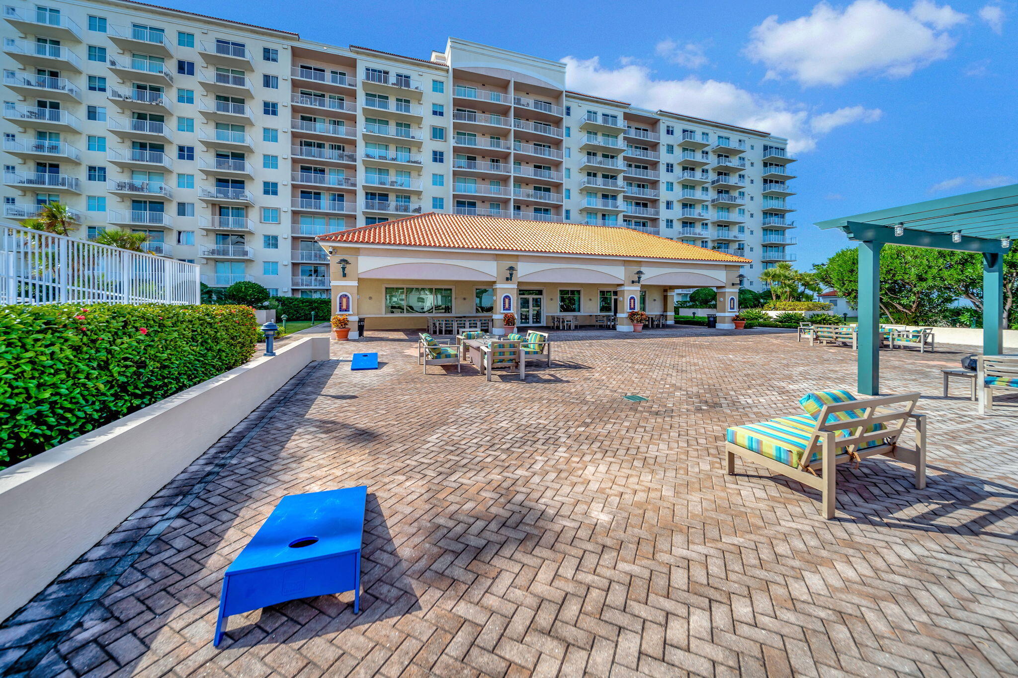 TIDES AT BRIDGESIDE SQUARE - Residential Lease