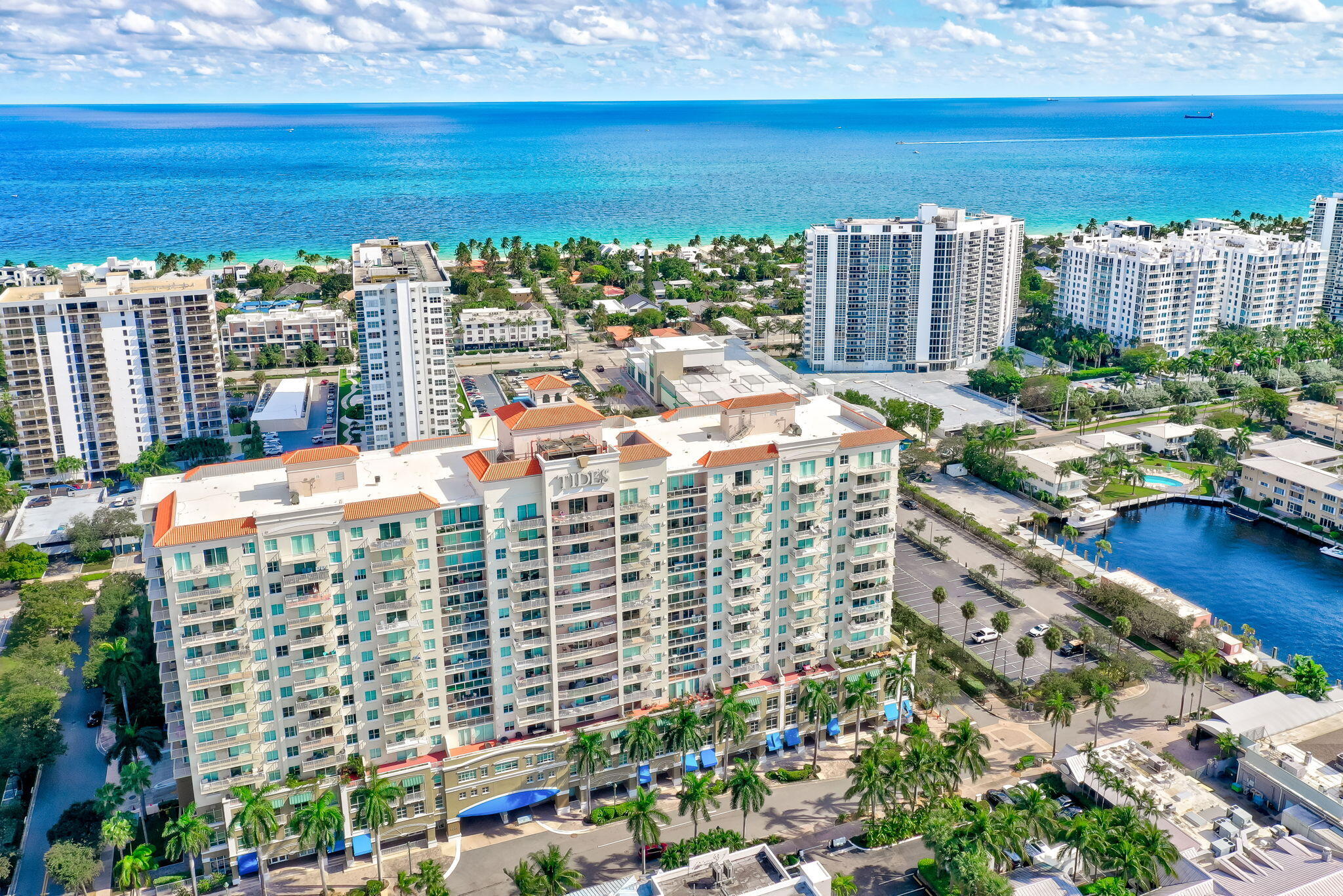 TIDES AT BRIDGESIDE SQUARE - Residential Lease