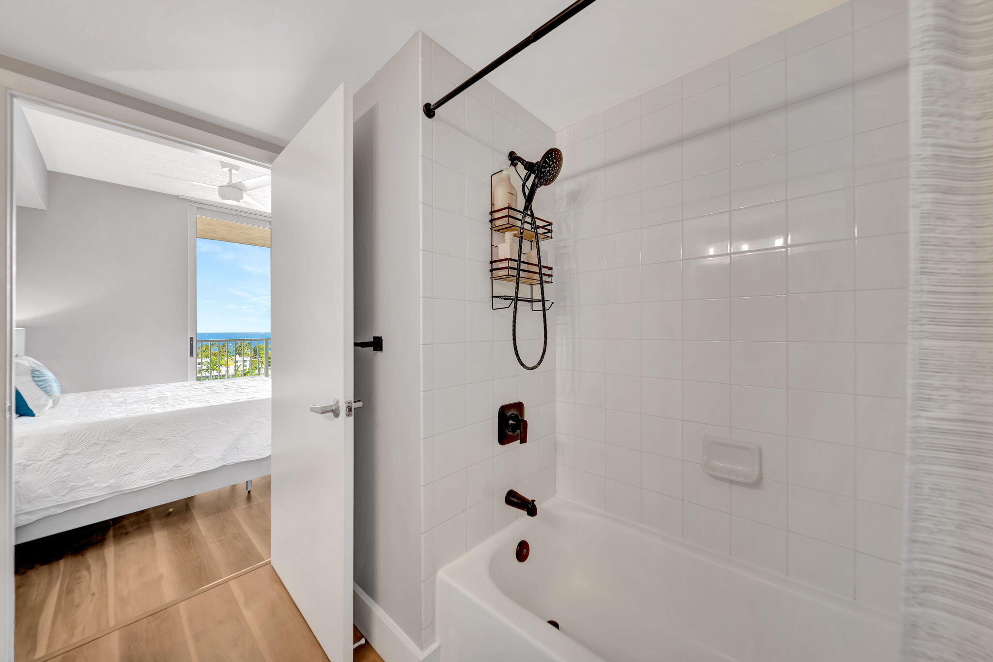 TIDES AT BRIDGESIDE SQUARE - Residential Lease