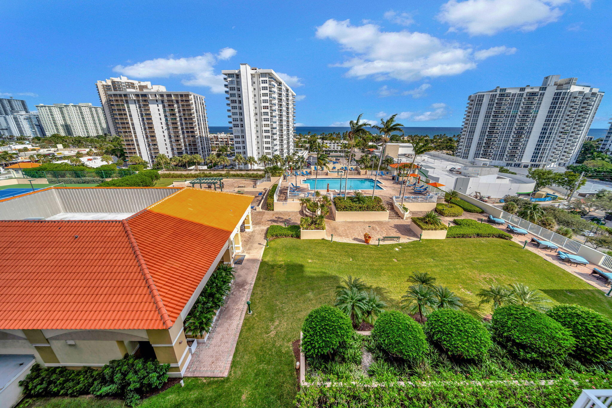 TIDES AT BRIDGESIDE SQUARE - Residential Lease