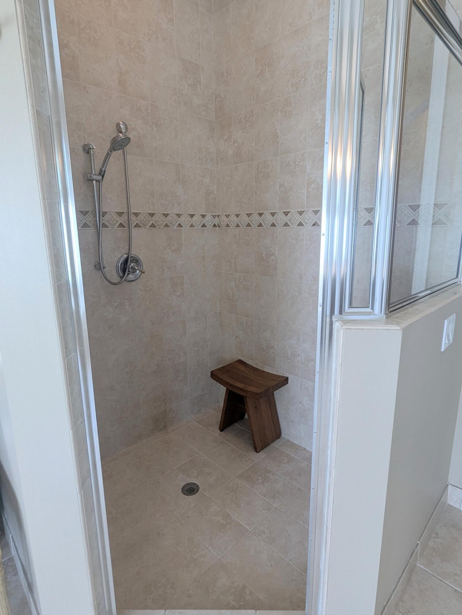 SOUTH ROAD PUD - Residential Lease