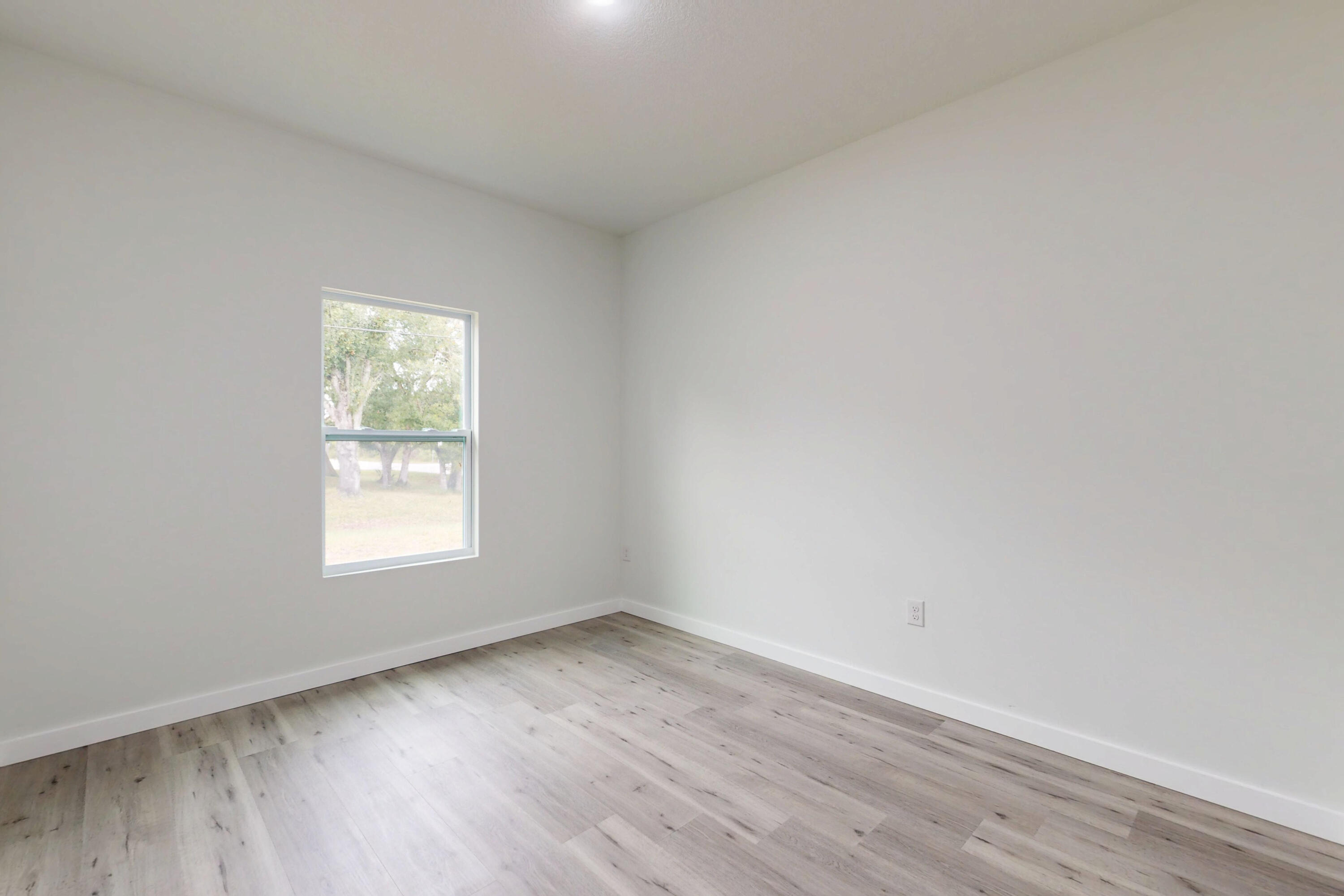VERO LAKE ESTATES UNIT I - Residential