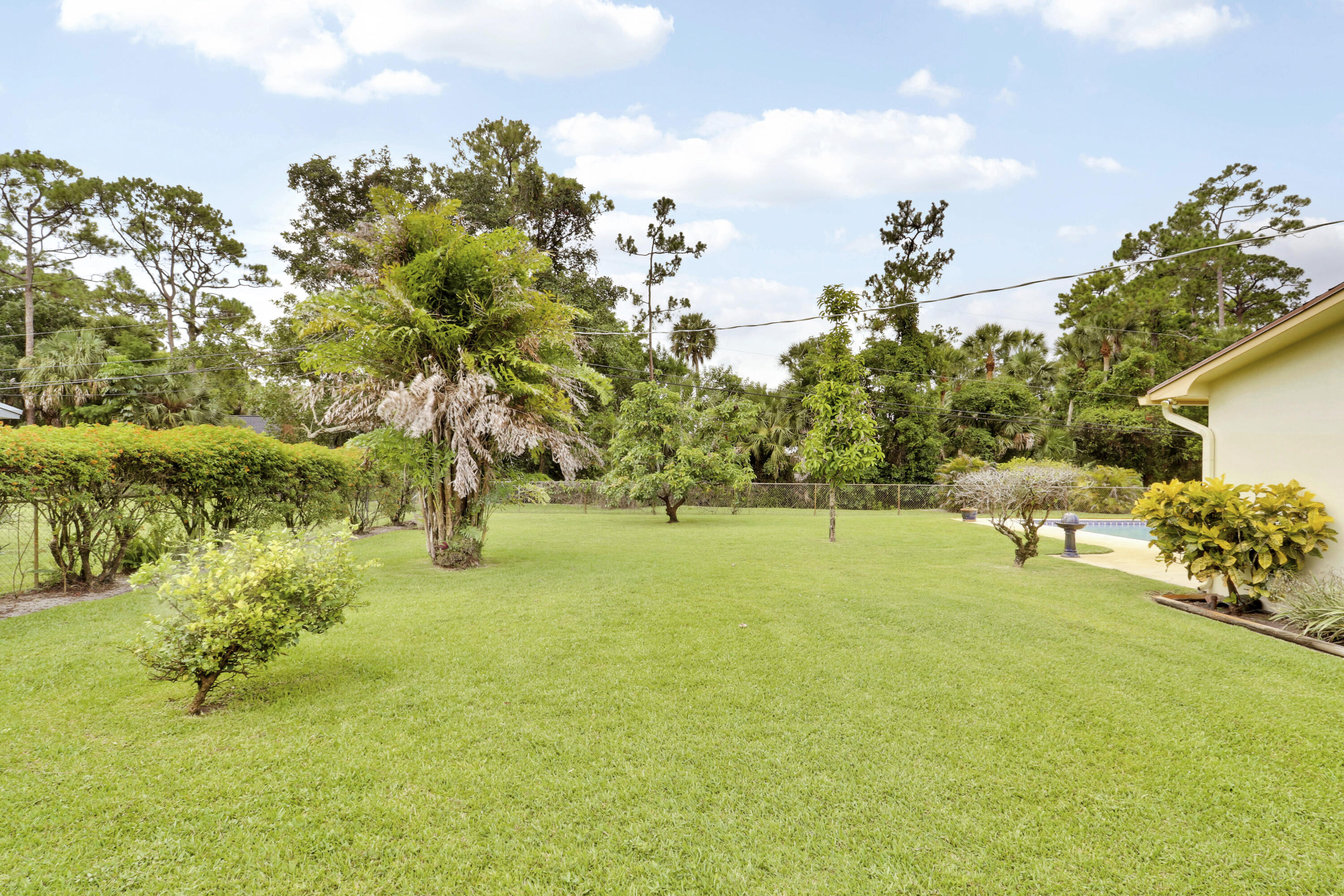 LAKEWOOD RANCHES - Residential