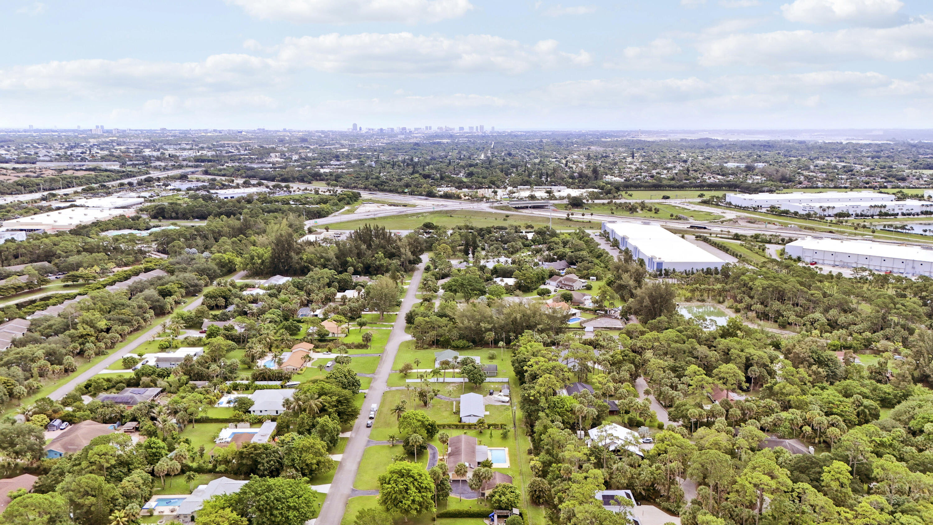 LAKEWOOD RANCHES - Residential
