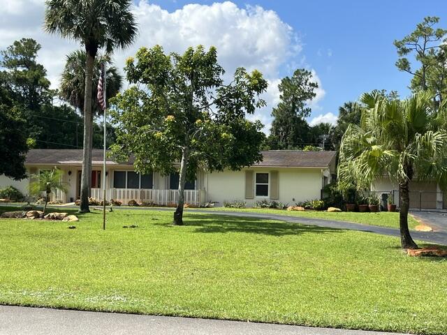 LAKEWOOD RANCHES - Residential