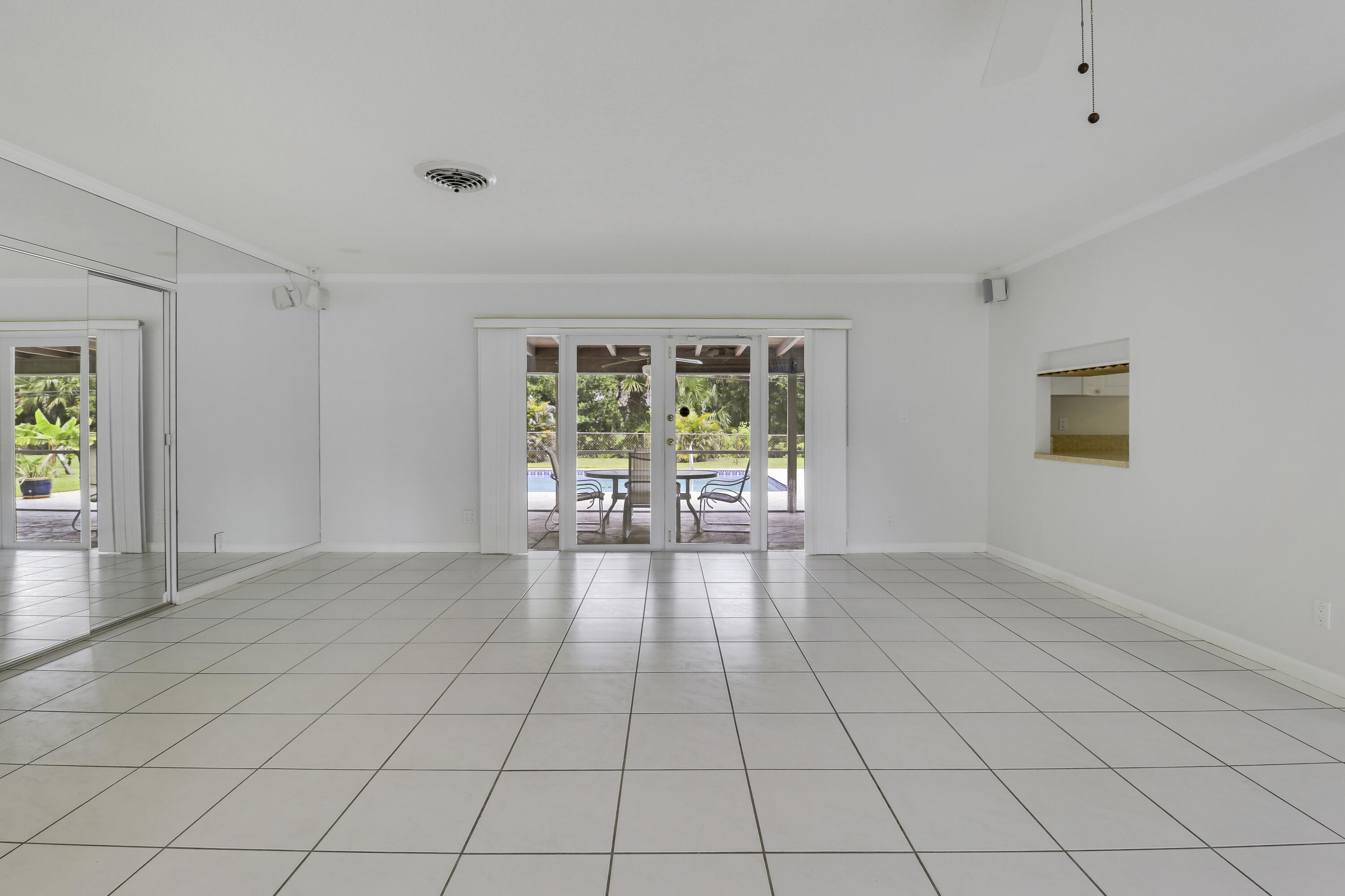 LAKEWOOD RANCHES - Residential
