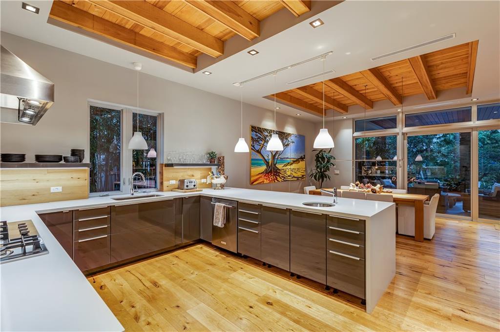 RIO VISTA ISLES - Residential