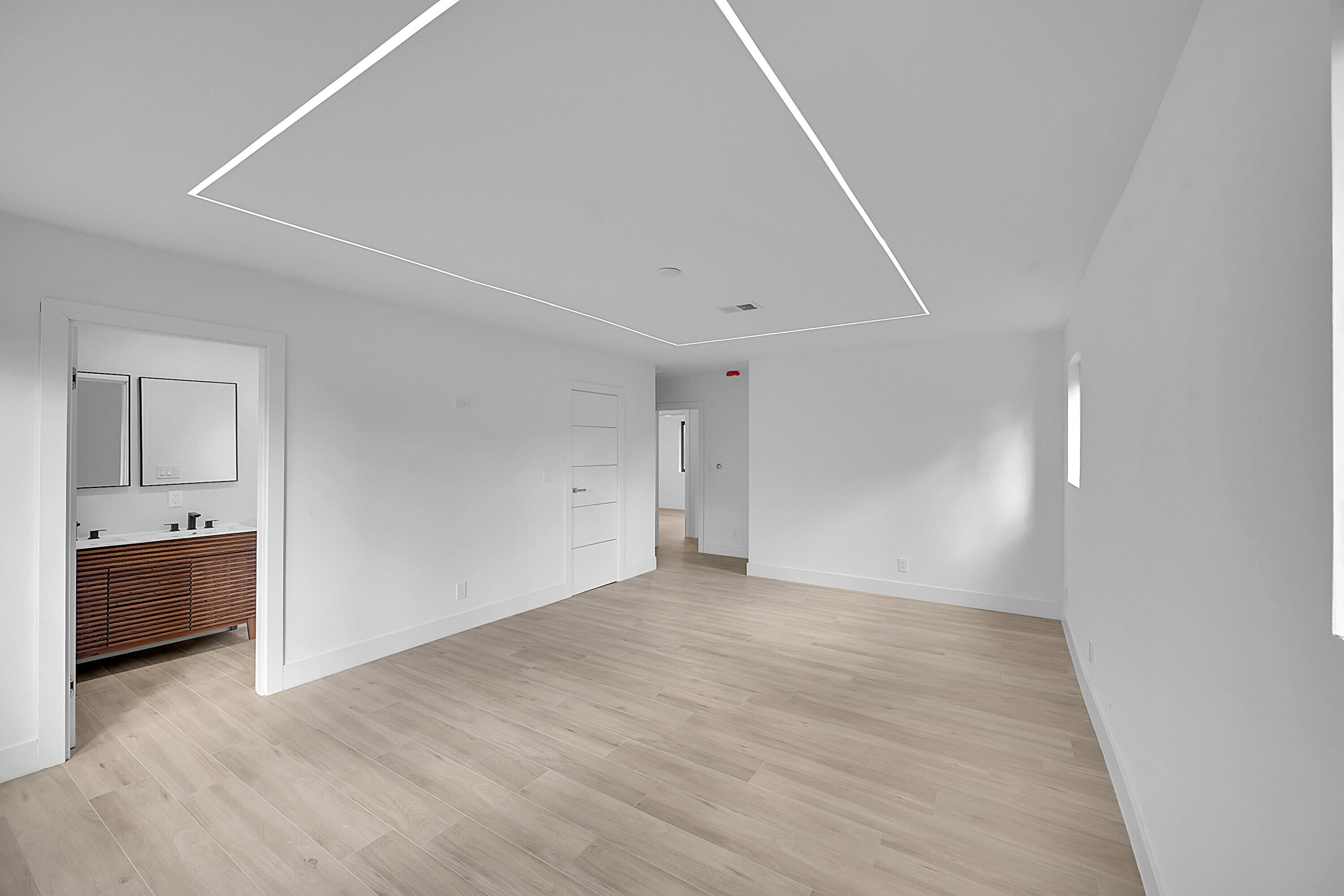 COUNTRY CLUB VILLAGE SEC A - Residential