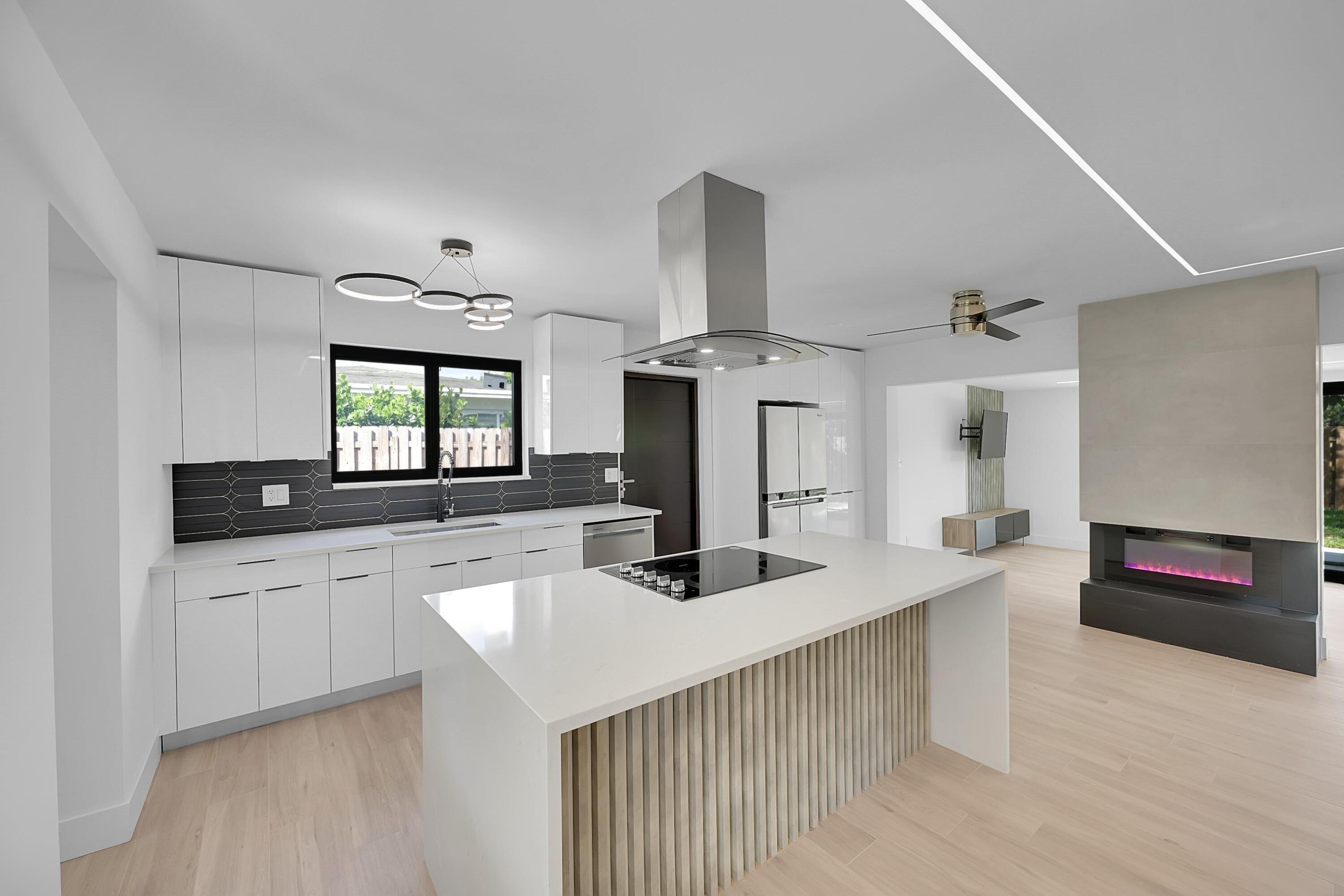 COUNTRY CLUB VILLAGE SEC A - Residential