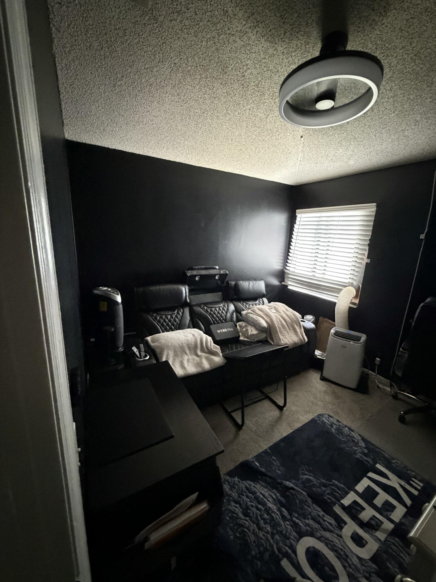 HARBOUR POINTE AT RIVER BRIDGE CONDO - Residential
