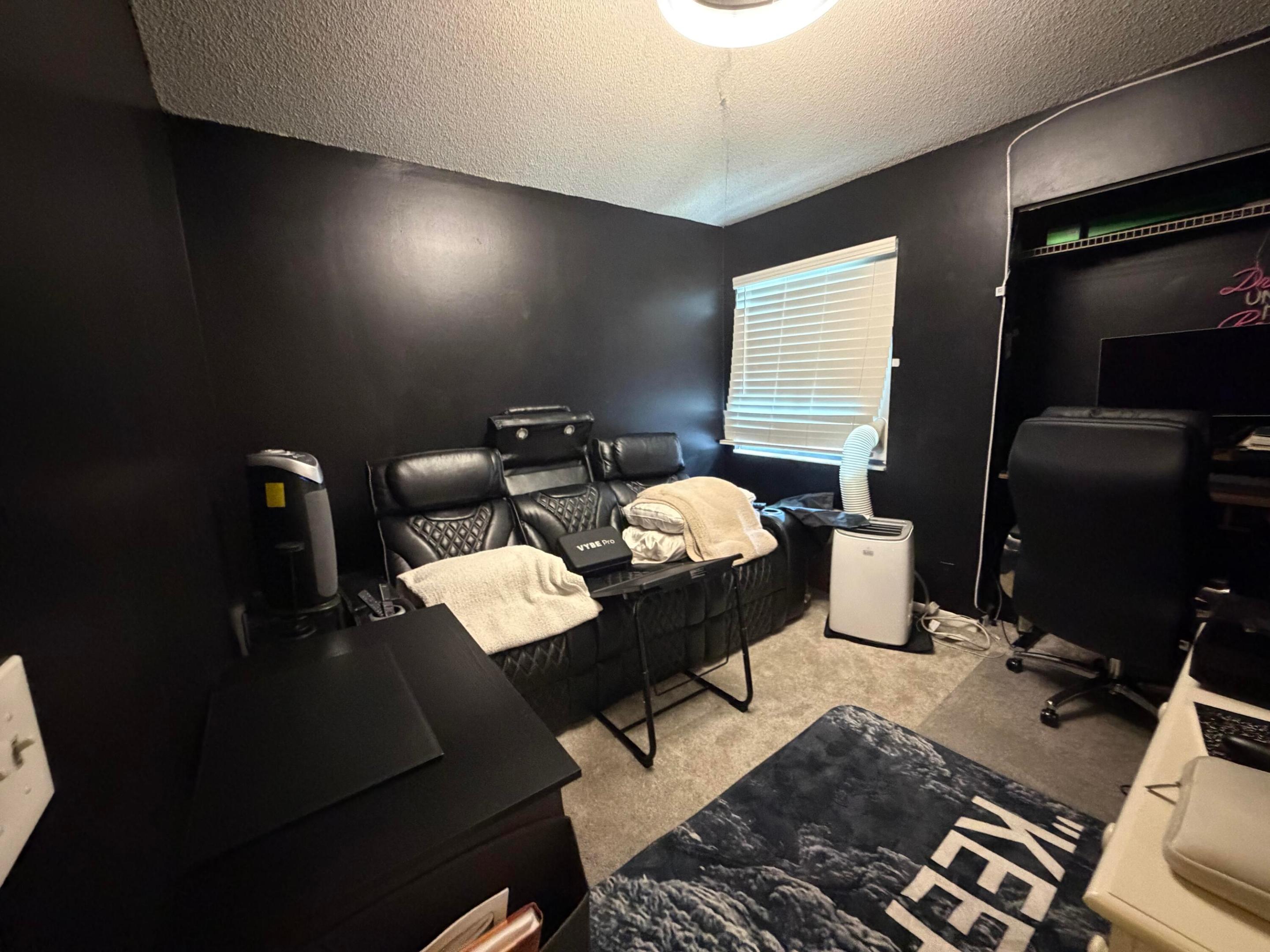 HARBOUR POINTE AT RIVER BRIDGE CONDO - Residential