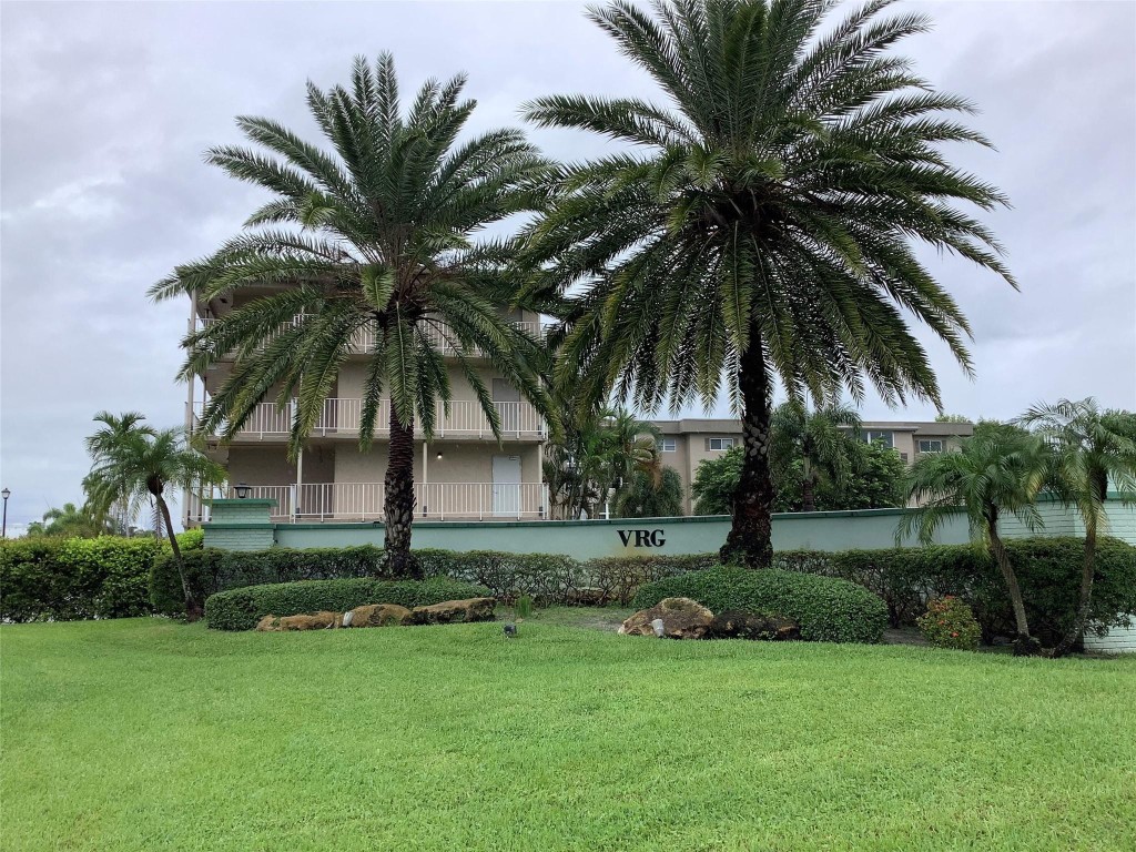 Motivated seller. This 2 bedroom and 2 baths unit on the first floor, has a great view of the common area greenery, parking space just by the front door, once renovated, you will have a perfect unit. Location is a plus. VRG is a 55 plus community just a few minutes from US-1 and very close to the ocean. It has easy access to I-95, banks, restaurants, the train station, and supermarkets. Its a best deal for an unit that needs renovation. You must see.Driving Directions: Off Gateway, just east of Seacrest on the north side. Look for building 7. First building on the corner closest to Gateway. Credit score must be 700+. Proof of income required by the HOA