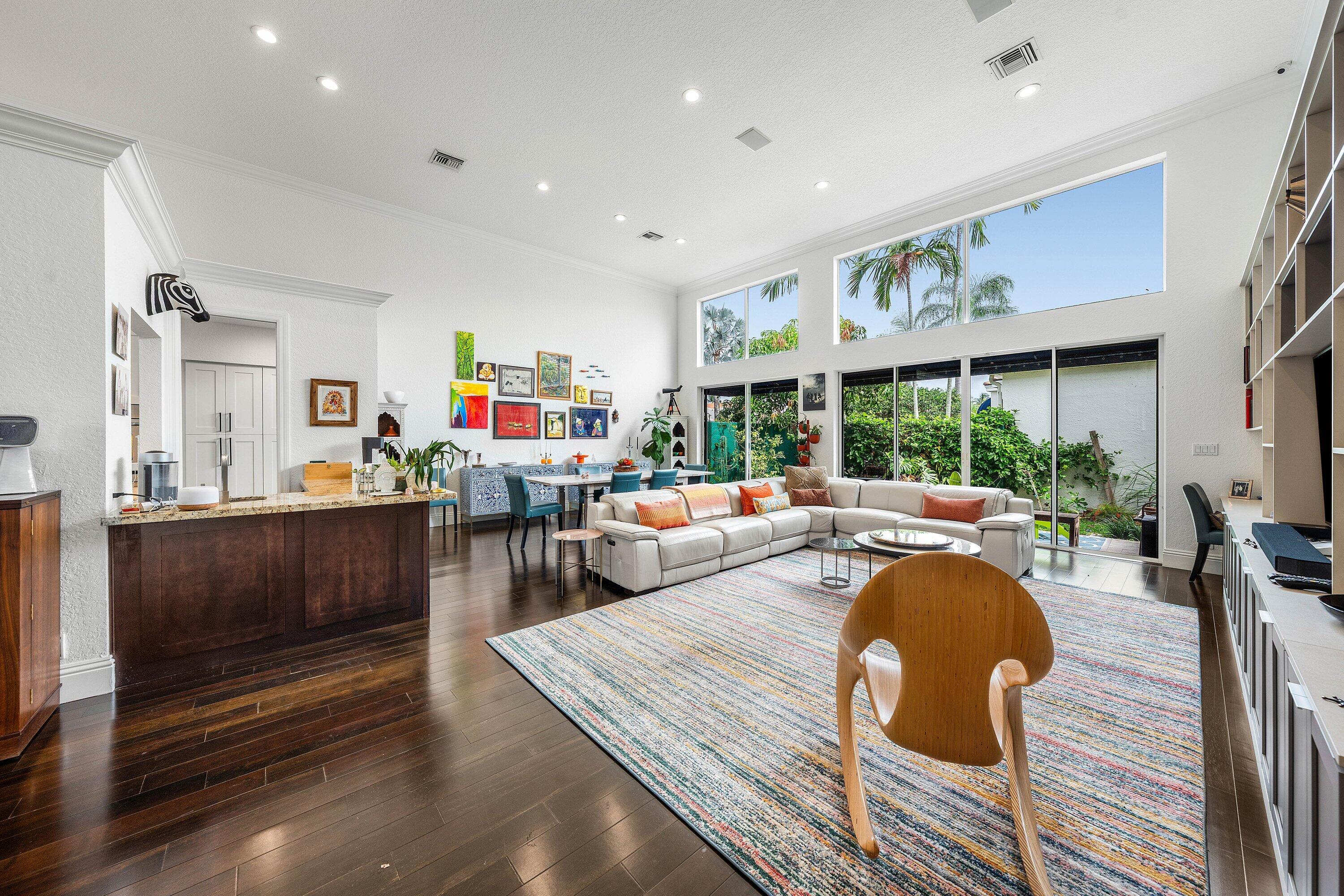 CLUBSIDE AT WOODFIELD COUNTRY CLUB - Residential