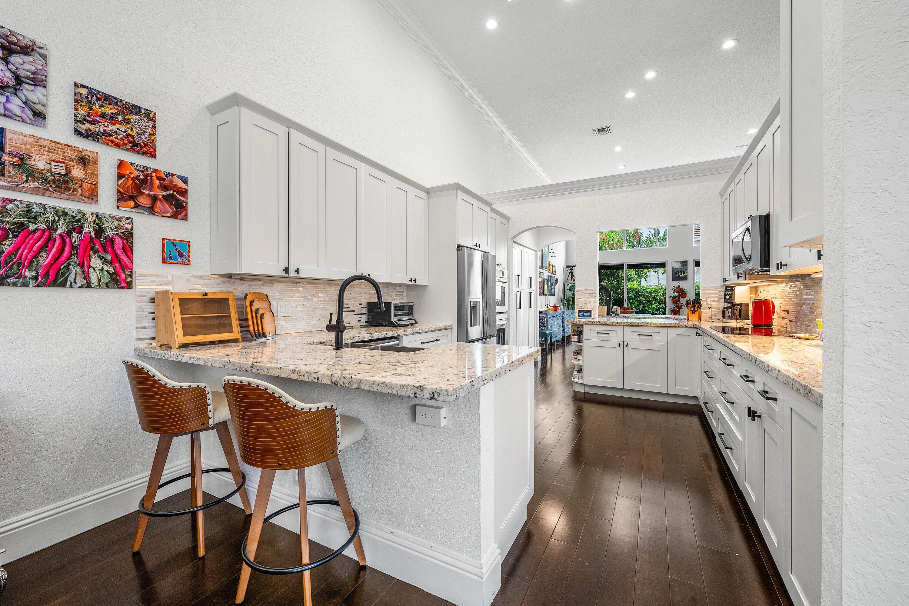 CLUBSIDE AT WOODFIELD COUNTRY CLUB - Residential