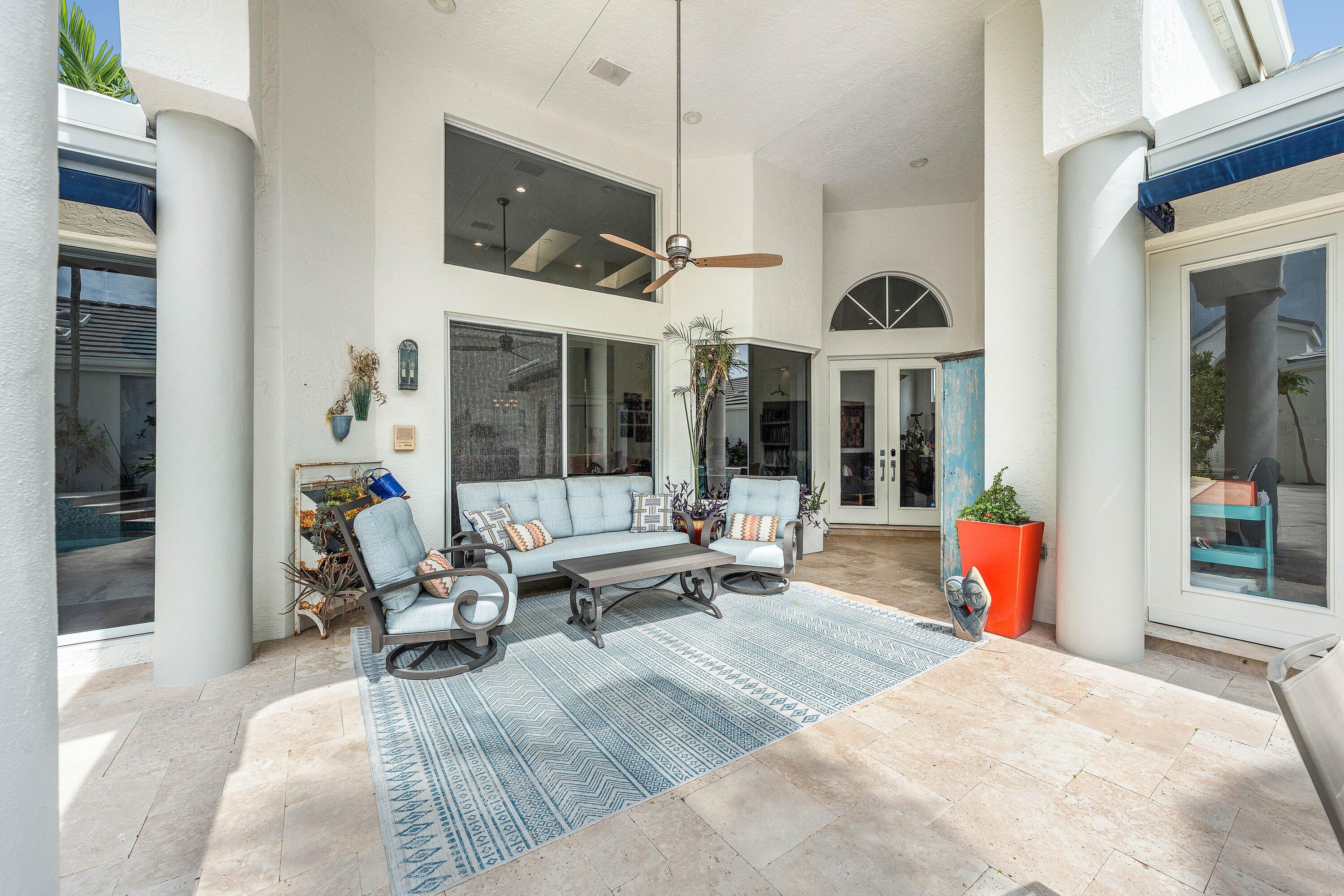 CLUBSIDE AT WOODFIELD COUNTRY CLUB - Residential
