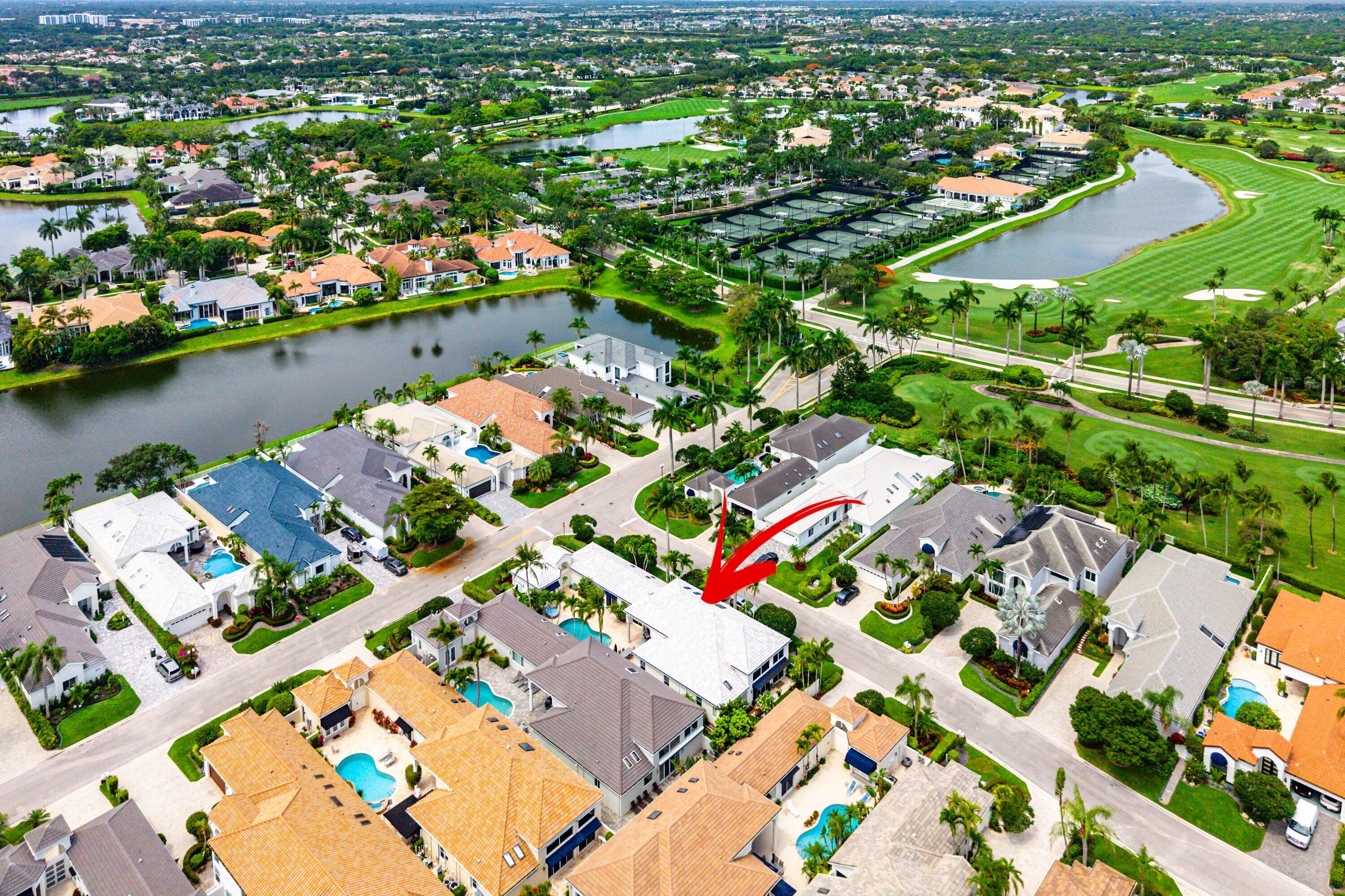 CLUBSIDE AT WOODFIELD COUNTRY CLUB - Residential